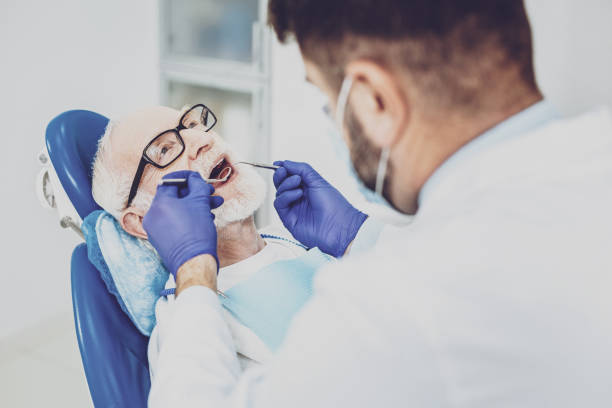 Best Weekend Emergency Dentist in Carbondale, KS
